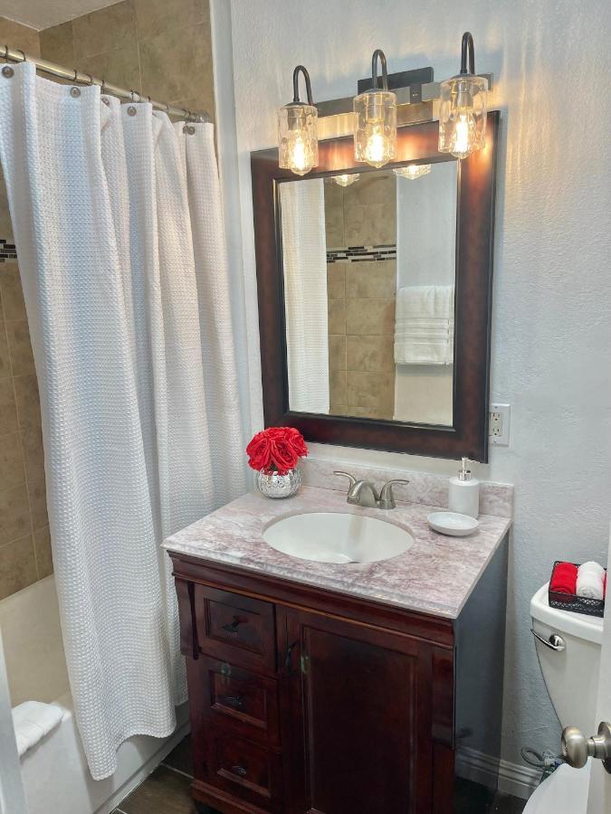 “Beautifull Cozy Studio…With Private Entrance” لاس فيغاس المظهر الخارجي الصورة